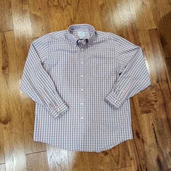 LL Bean Wrinkle-Free Pinpoint Oxford Gingham Style Cloth Button Down Shirt. - Picture 8 of 8
